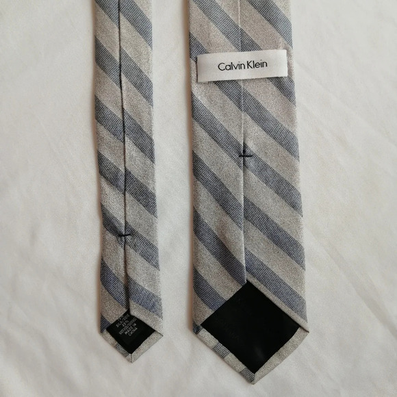 Calvin Klein Silk Blend Silver and Blue Striped Slim Tie - Picture 8 of 14